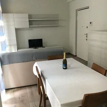 Maison Montebello Lägenhet *
